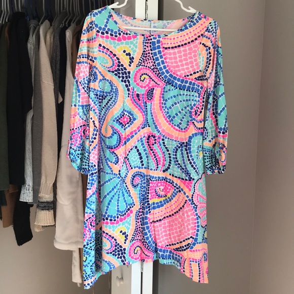 Lilly Pulitzer Dresses & Skirts - Lilly Pulitzer Tile Wave Long Sleeve Tee Dress